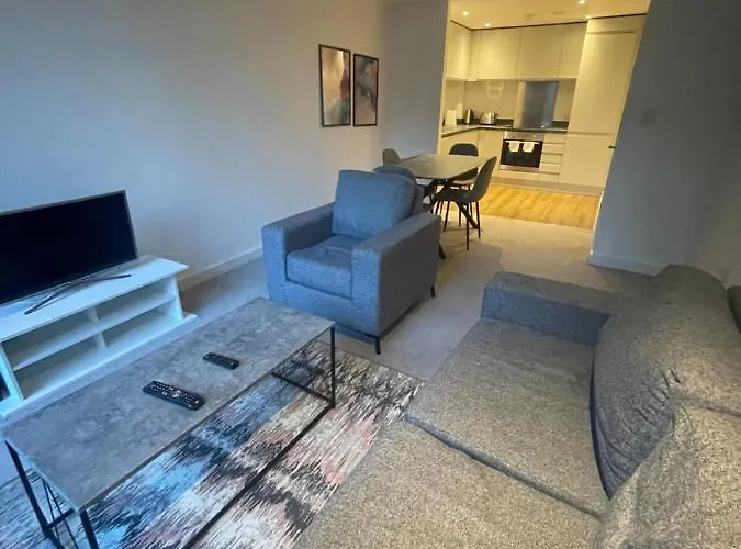 1 Bedroom Apartment Sleeping 4 Guests