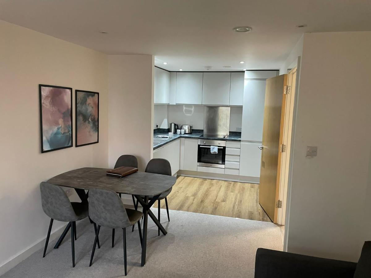 Apartment 1 Bedroom Sleeping 4 Guests
